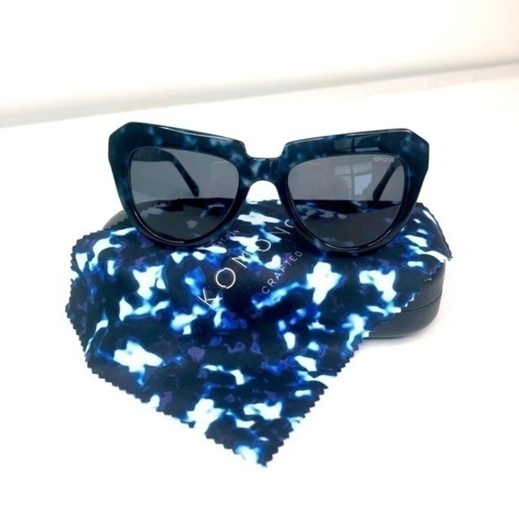 New KOMONO Sunglasses Stella Indigo Demi Navy Blue Tortoise Cat eye retro - Picture 2 of 9